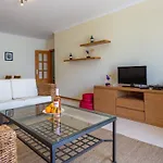 Bright & Lovesome W/ Balcony In By Lovelystay Portimao