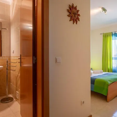 Apartment Bright & Lovesome W/ Balcony In By Lovelystay