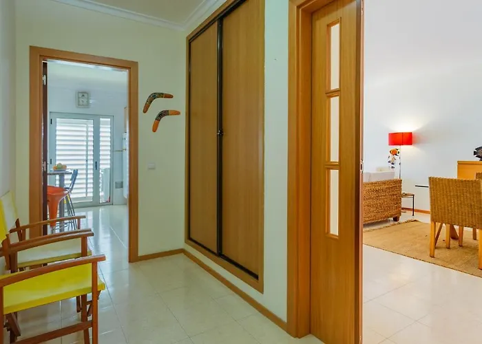 Bright & Lovesome W/ Balcony In By Lovelystay Apartment Portimao