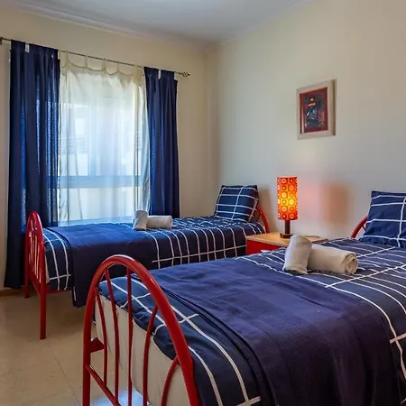 Bright & Lovesome W/ Balcony In By Lovelystay *