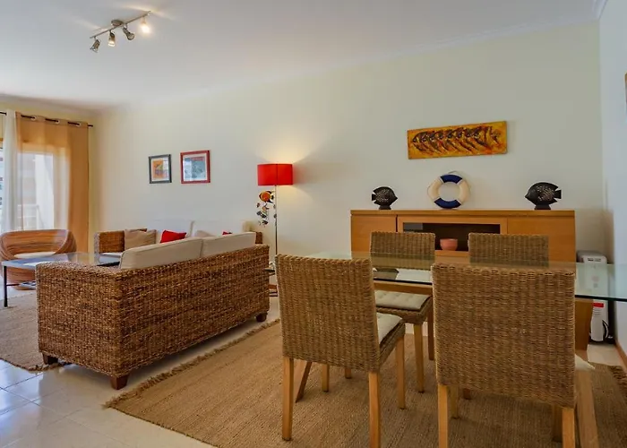 Bright & Lovesome W/ Balcony In By Lovelystay Apartment Portimão