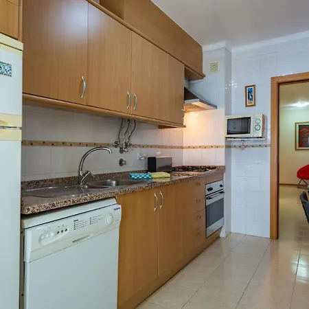 Bright & Lovesome W/ Balcony In By Lovelystay Apartman *